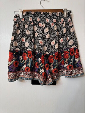 Angie Boho Smocked Floral Rayon Shorts Size Small